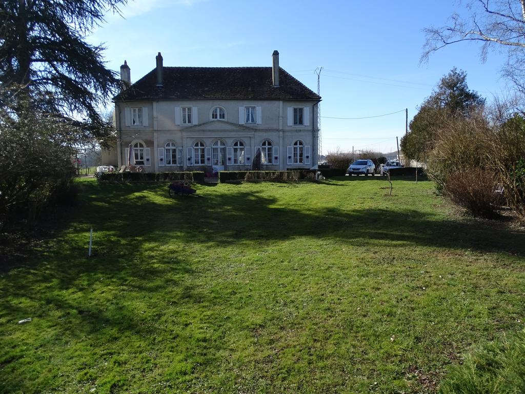 Demeure De L'Ile Rollet Hotel Saint-Jean-de-Losne Exterior photo